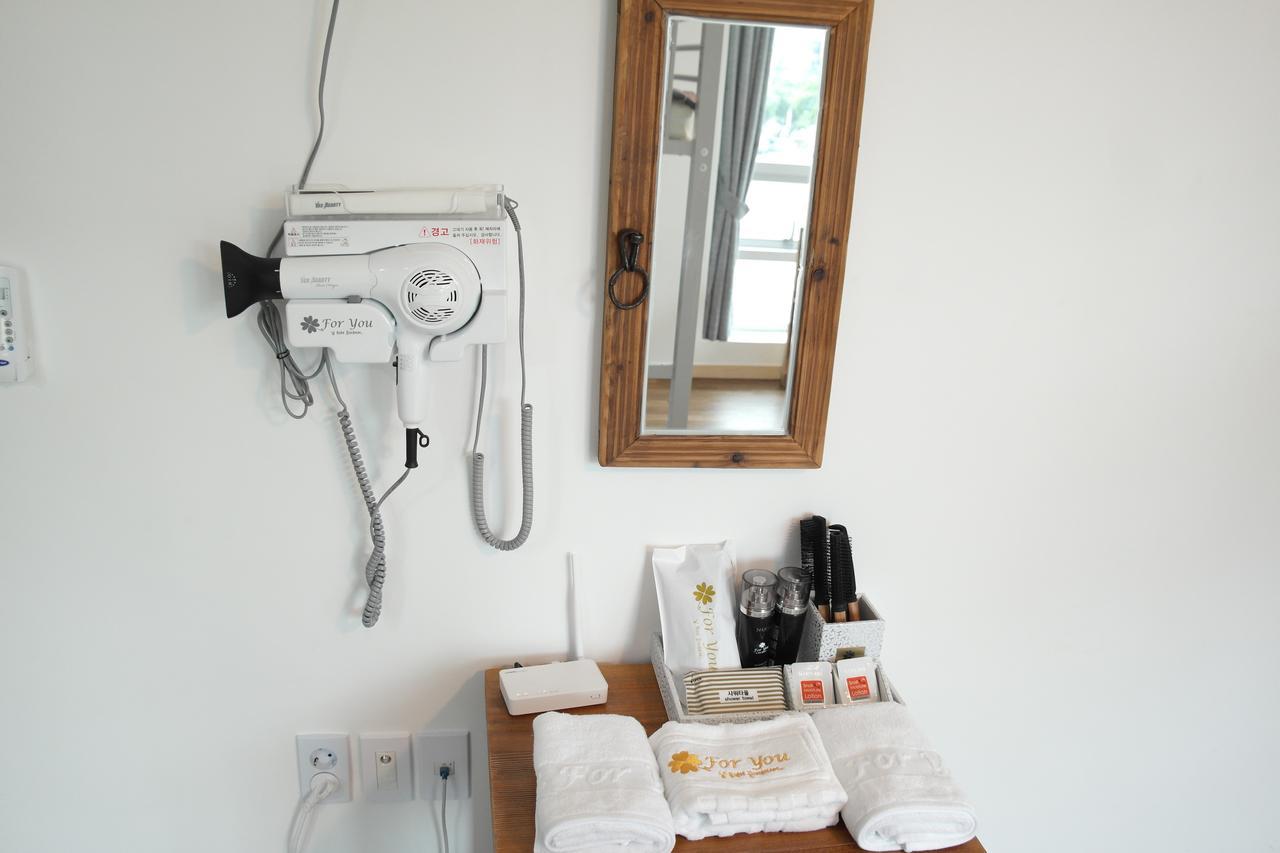 For You Hostel Yeosu Exterior foto